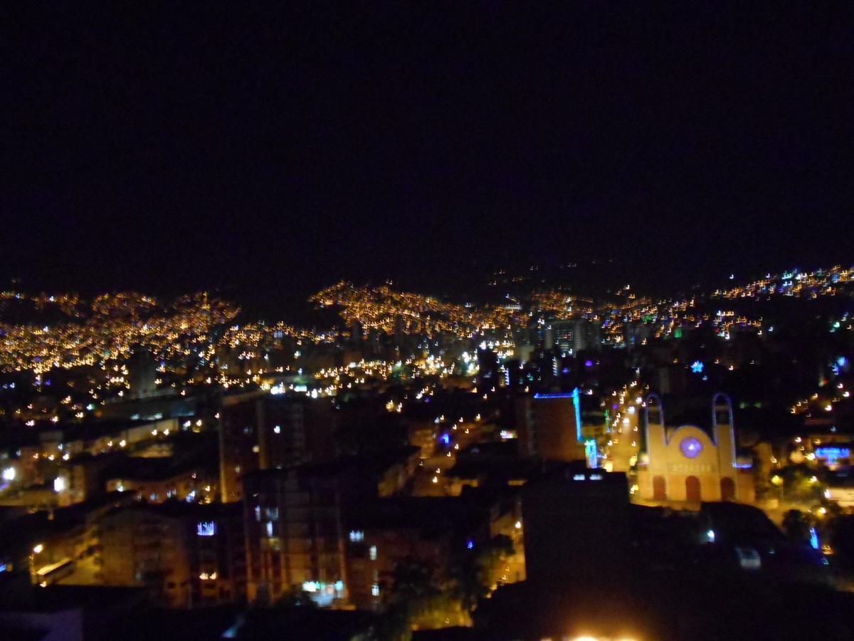 San Peter Suites Medellín Kültér fotó